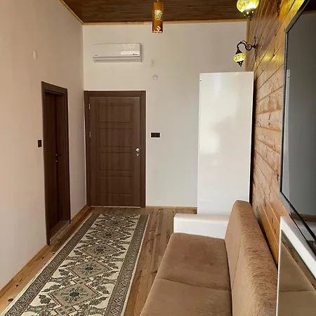 Panzió Aho 103 Dag Manzarali 3*