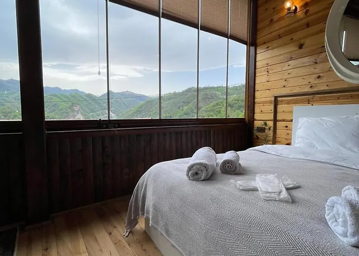 Aho 103 Dag Manzarali Bed and breakfast 3*