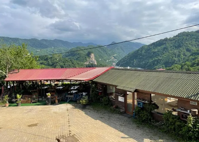 Aho 103 Dag Manzarali Bed and breakfast